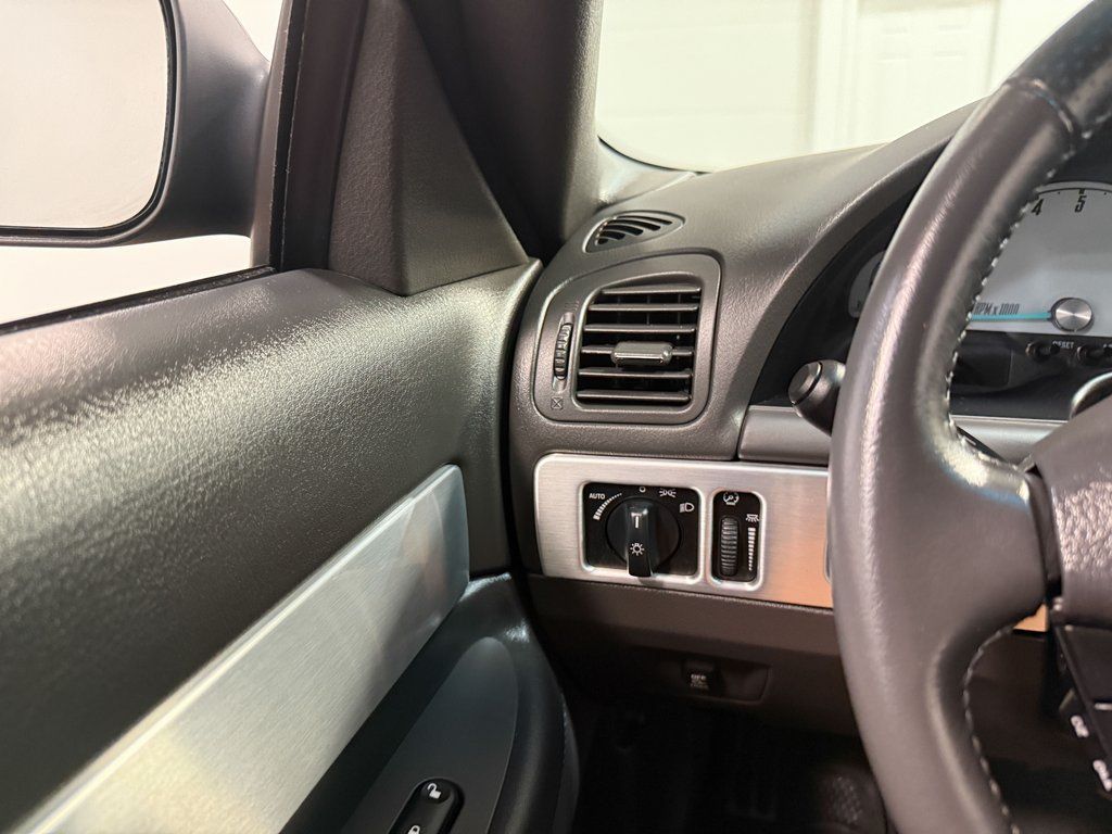 2002 Ford Thunderbird Premium - Photo 73