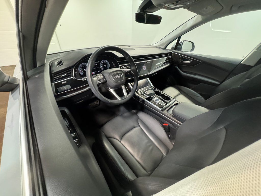 2022 Audi Q7 Premium Plus - Photo 2