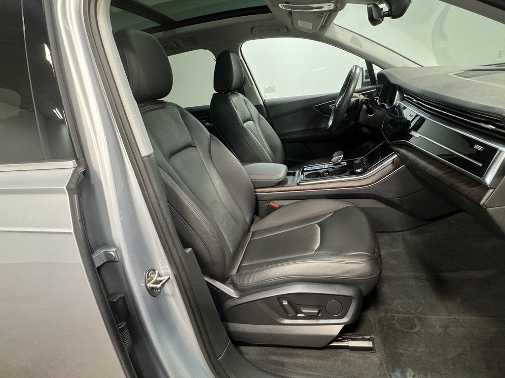 2022 Audi Q7 Premium Plus - Photo 15