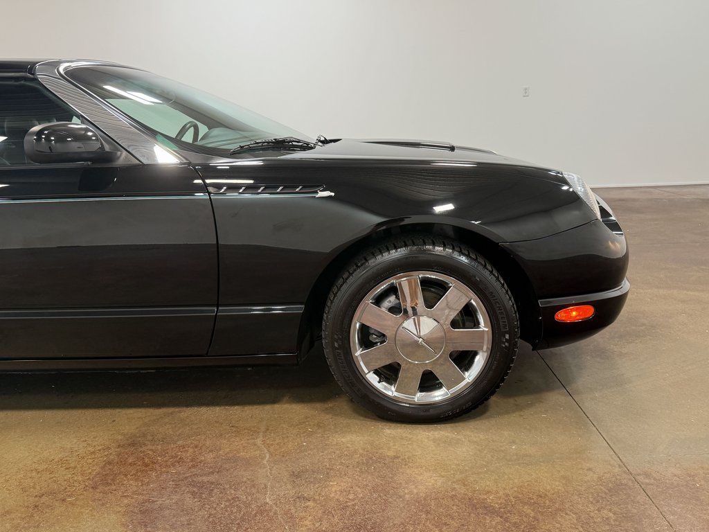 2002 Ford Thunderbird Premium - Photo 30