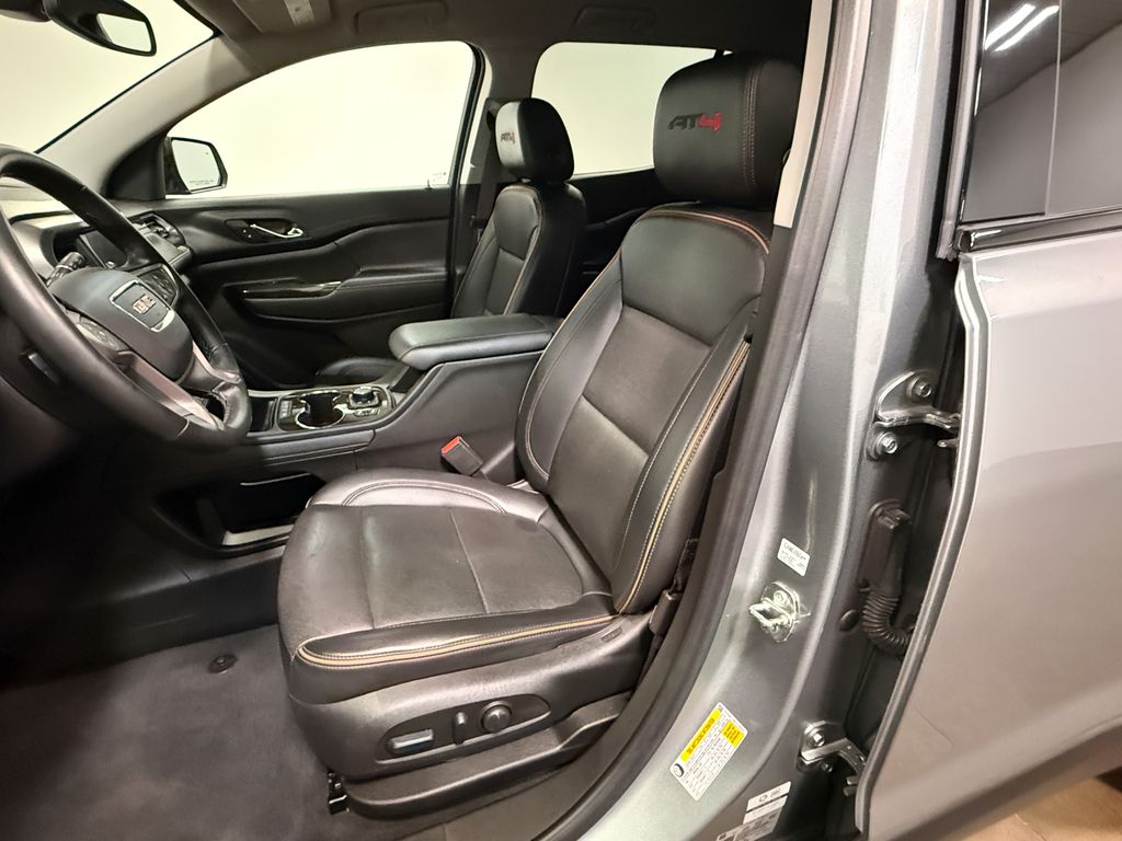 2023 GMC Acadia AT4 - Photo 12