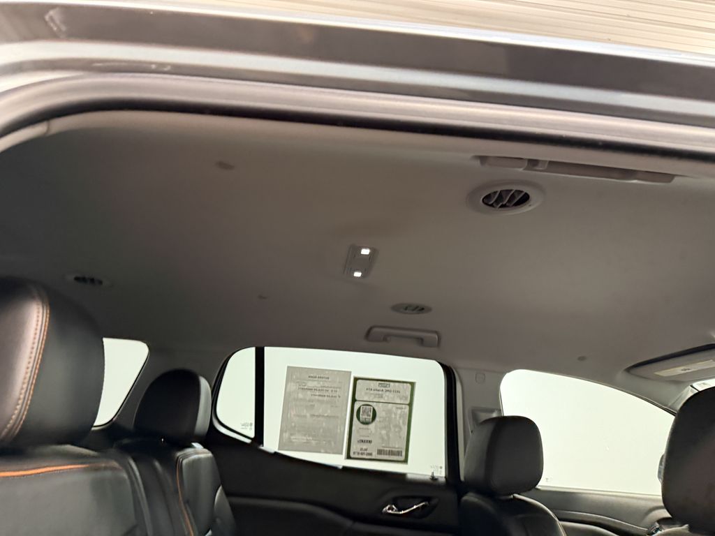 2023 GMC Acadia AT4 - Photo 16