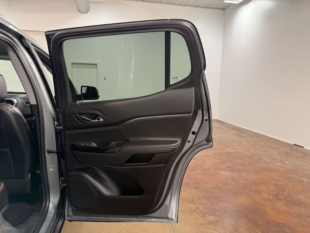 2023 GMC Acadia AT4 - Photo 65