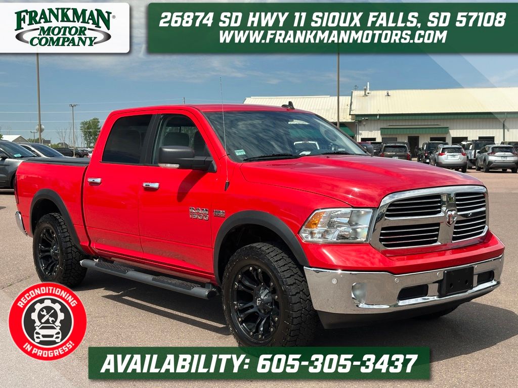 2018 RAM 1500 Big Horn 4x4 Crew Cab 5'7's photo