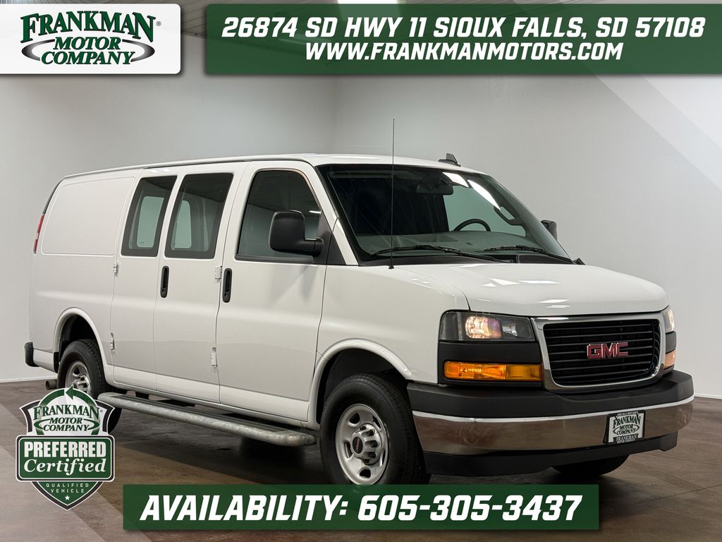 2024 GMC Savana 2500's photo