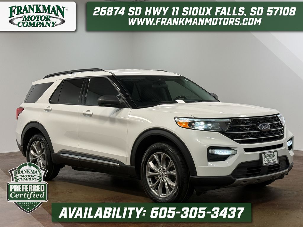 2022 Ford Explorer XLT 4WD's photo