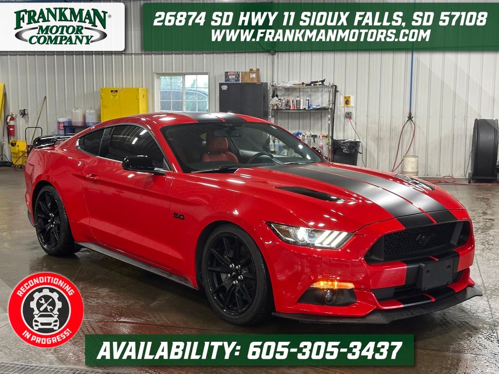 2017 Ford Mustang GT Coupe Premium's photo