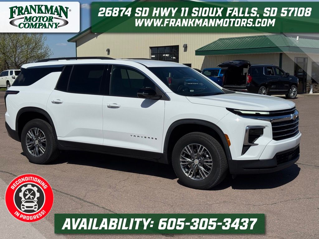 2026 Chevrolet Traverse AWD LT's photo