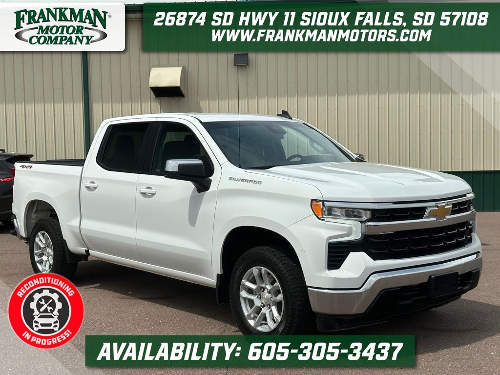 2023 Chevrolet Silverado 1500 LT 4X4 Crew Cab Short Box's photo