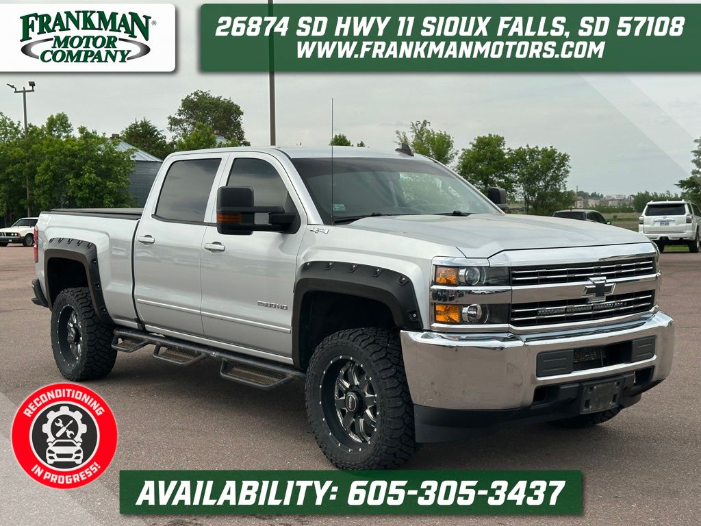 2016 Chevrolet Silverado HD LT 4WD Crew Cab Standard Box's photo