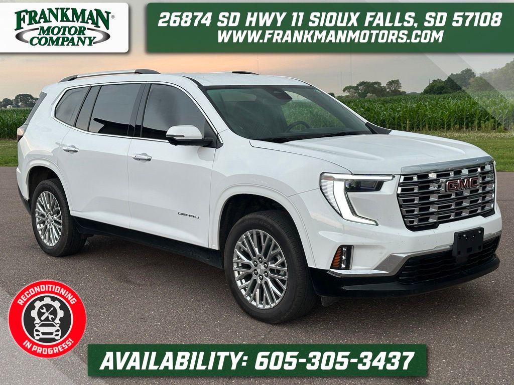 2024 GMC Acadia Denali FWD's photo