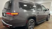 2024 Jeep Wagoneer L Series II thumbnail 42 of 111