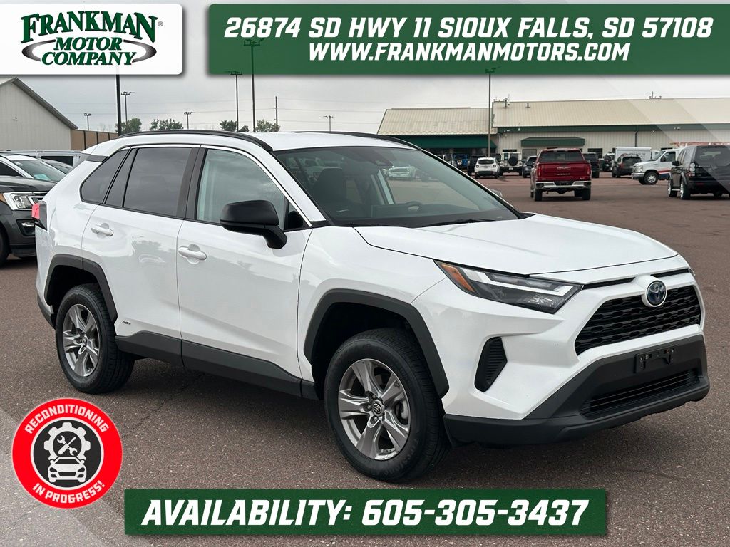 2023 Toyota RAV4 Hybrid LE