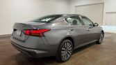2025 Nissan Altima 2.5 SV thumbnail 33 of 89