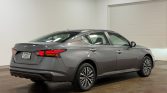 2025 Nissan Altima 2.5 SV thumbnail 4 of 89