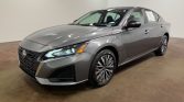 2025 Nissan Altima 2.5 SV thumbnail 38 of 89